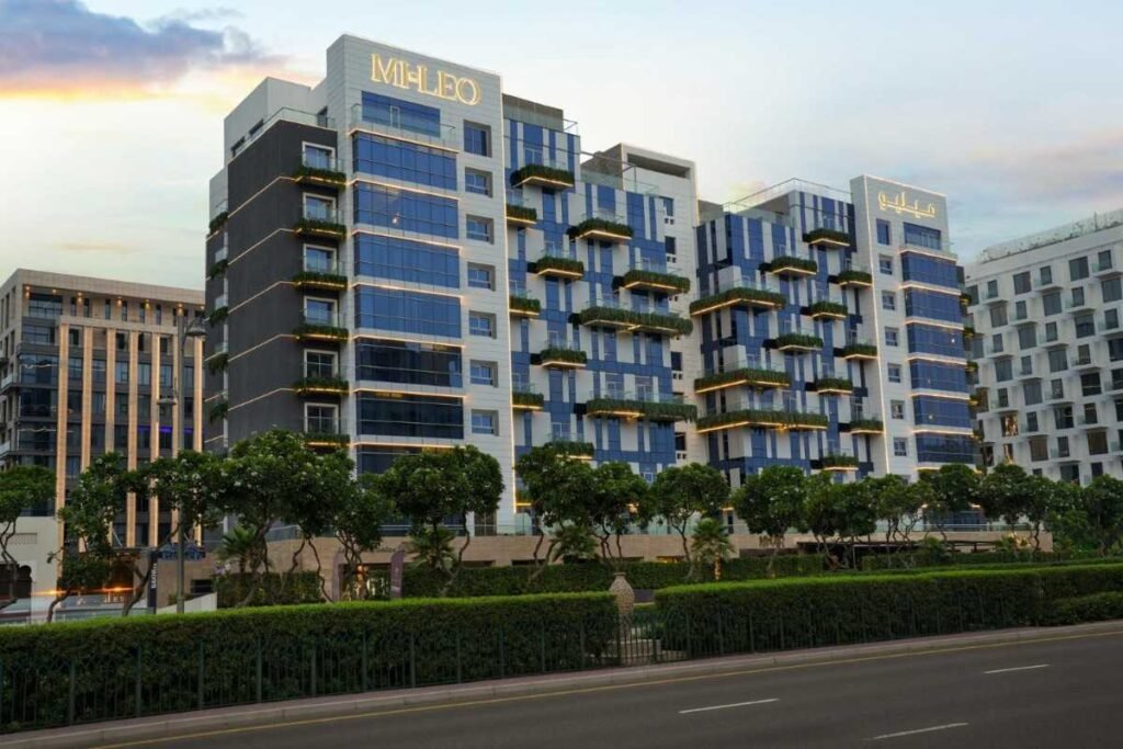 Dubai Hotel Jobs 2026 MILEO The Palm Hiring Now